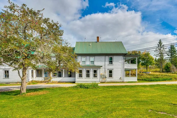 $259,000 | 69 Pleasant Street, Colebrook, NH 03576