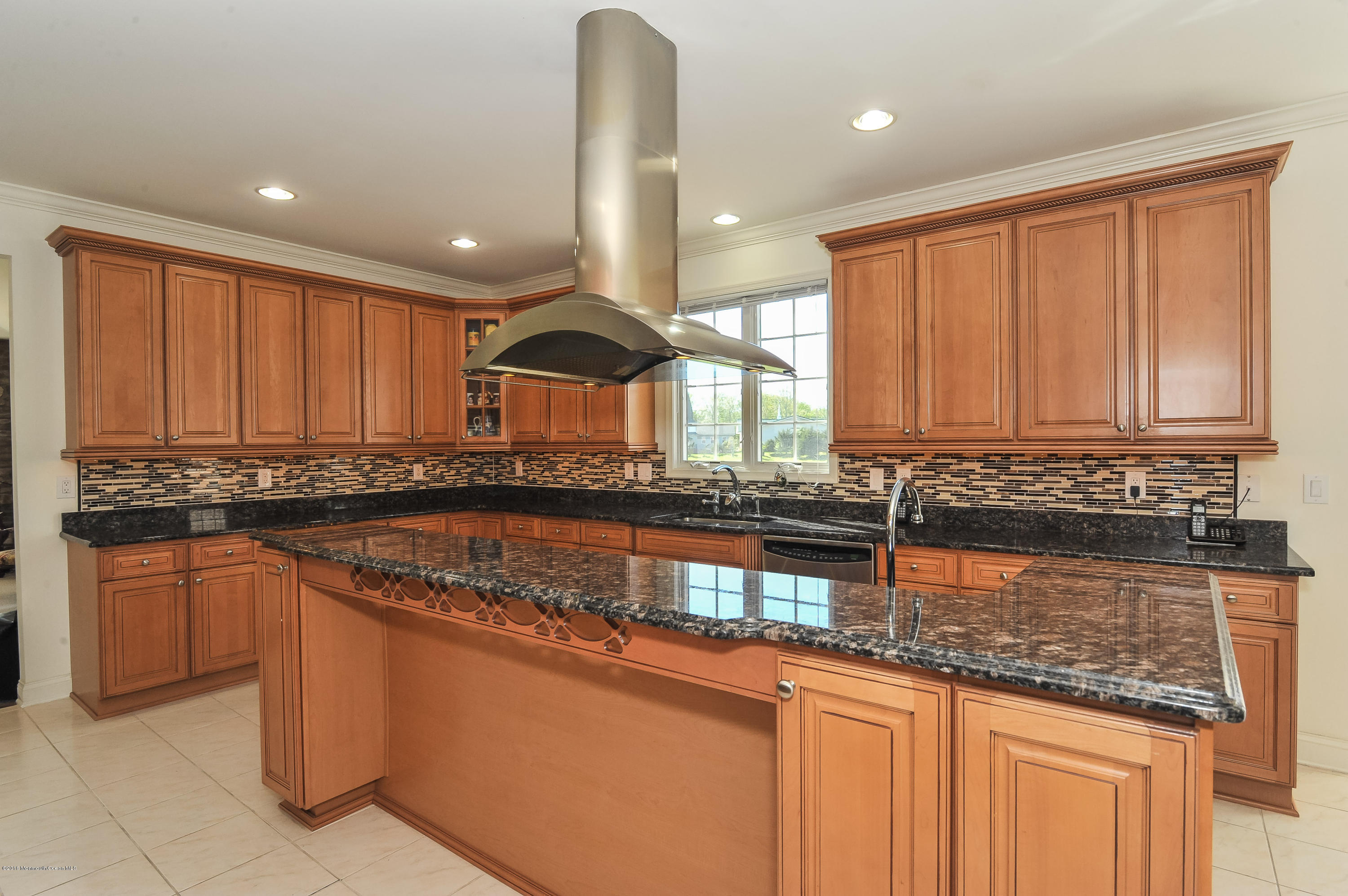 3 Risa Benjamin Way Freehold, NJ 07728 - Photo 8 of 36 DSC_5882-33 - Copy