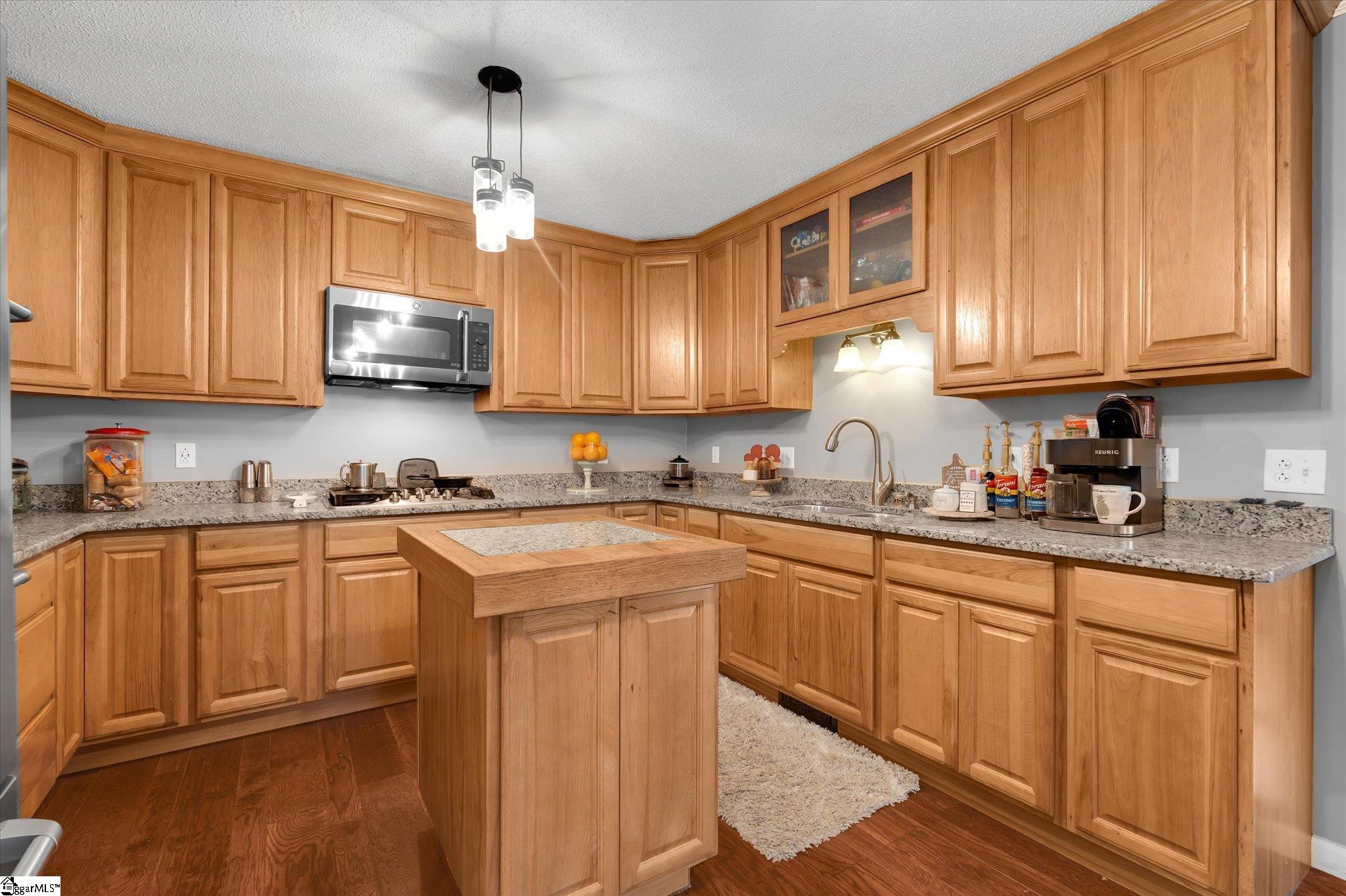 205 Meadow Ridge Road Easley, SC 29642 - Photo 9 of 25