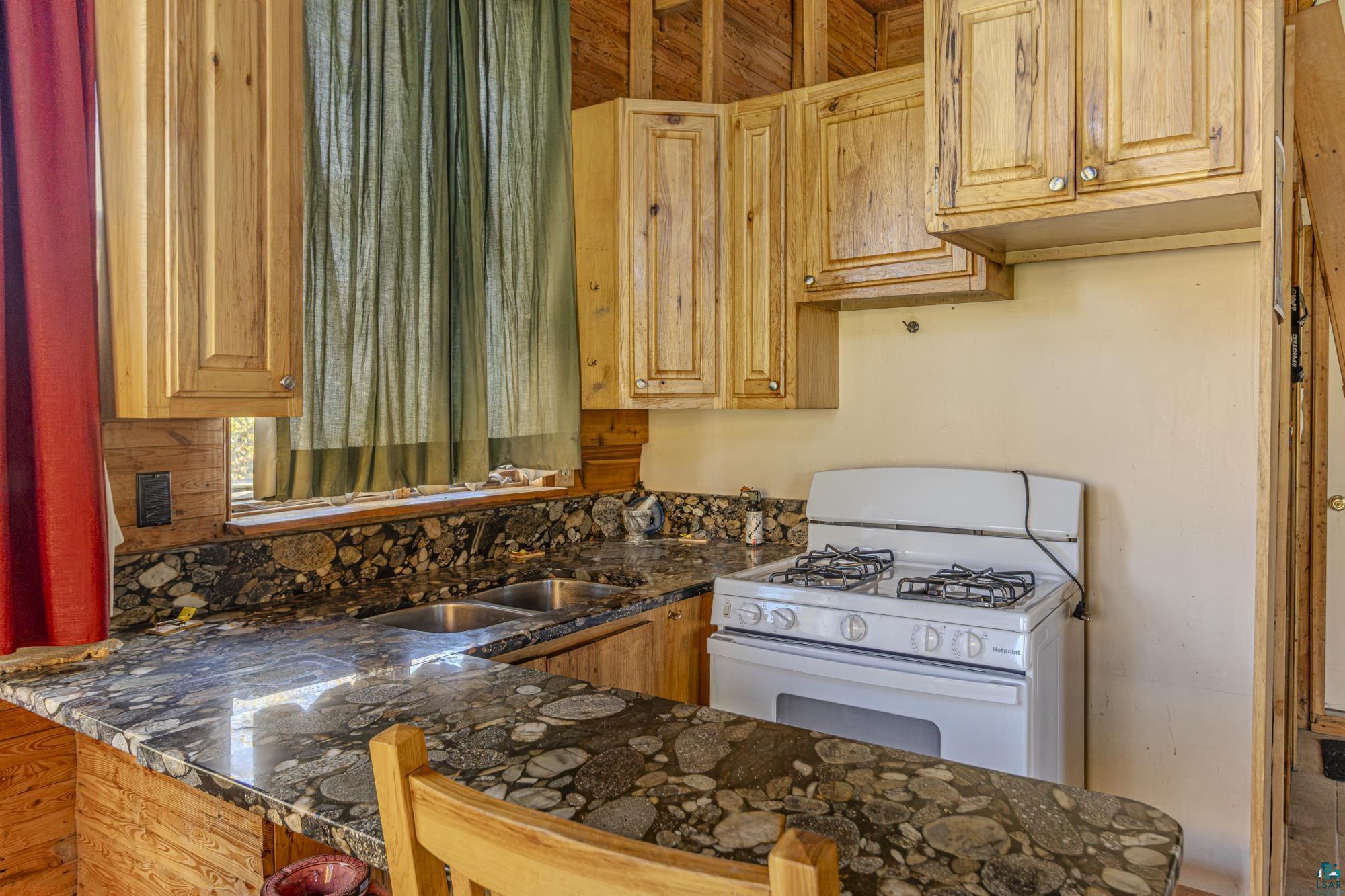 8989 Pulkinen Road Embarrass, MN 55732 - Photo 11 of 74 Gallery Image 11