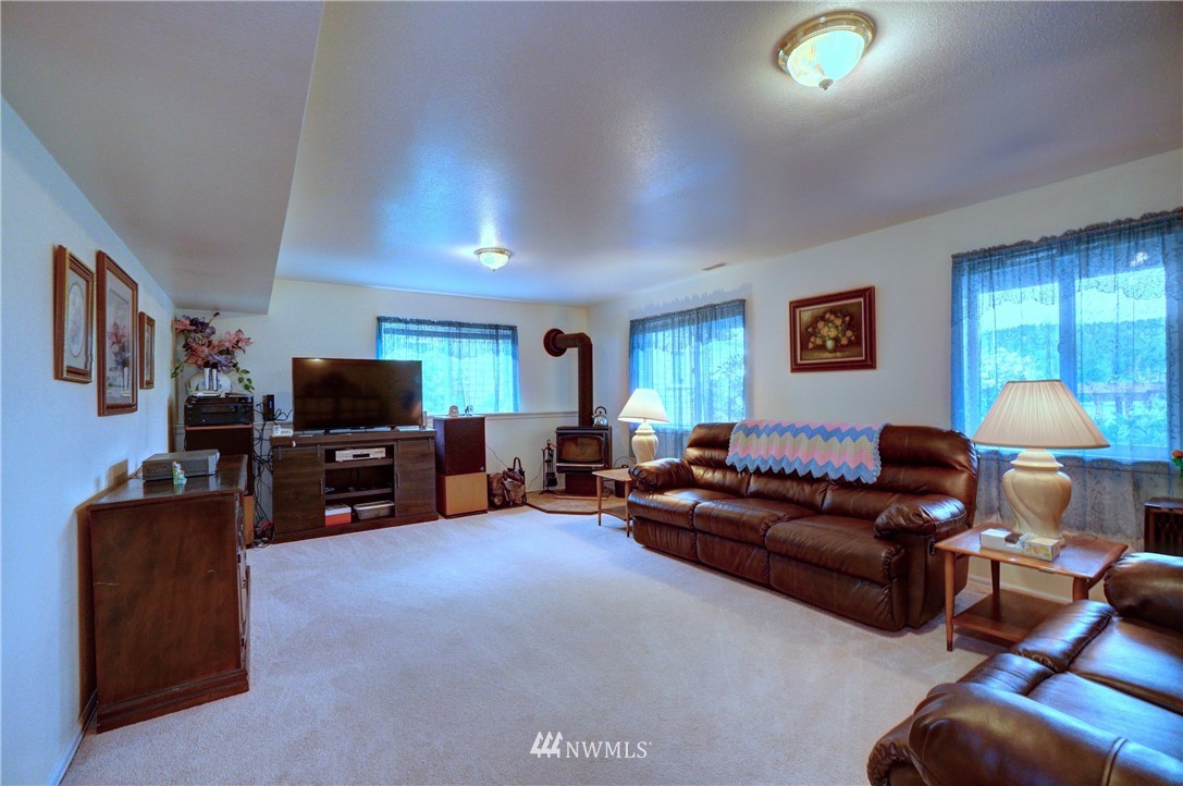 57 East Pebble Ridge Dr Union Union, WA 98592 - Photo 22 of 36 Gallery Image 22
