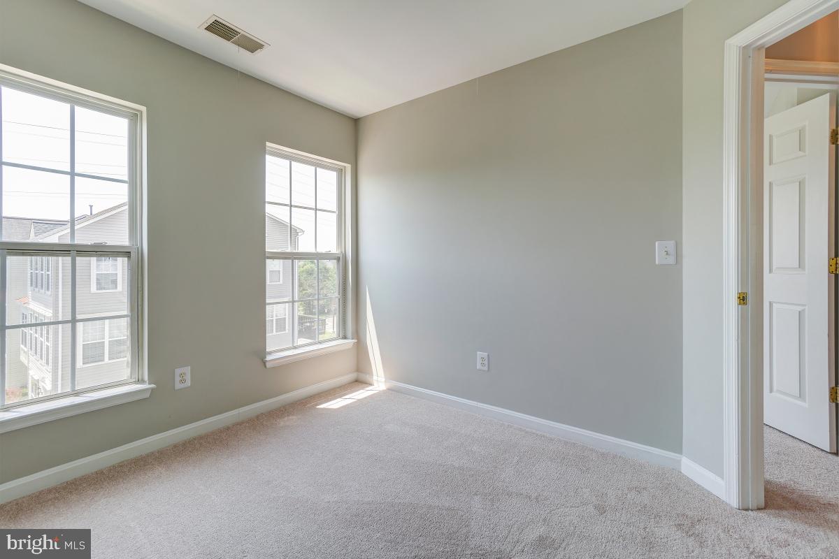 44196 Suscon Square Ashburn, VA 20147 - Photo 35 of 45