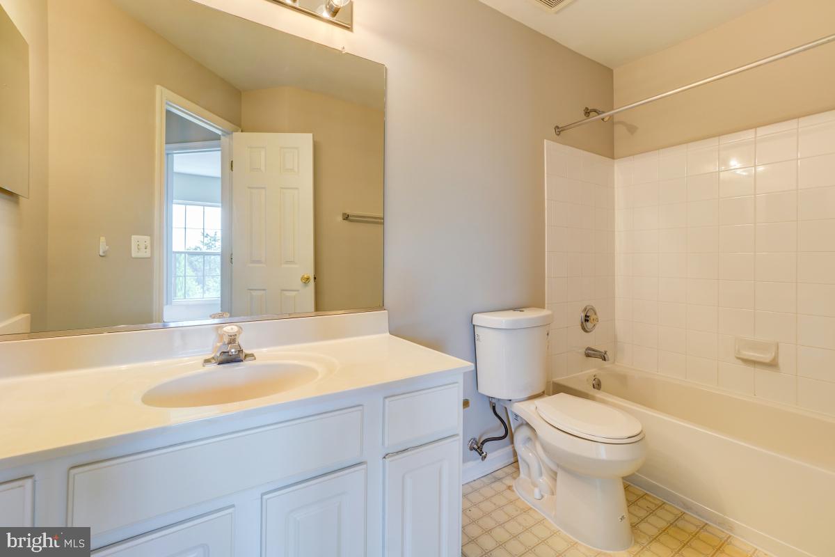 44196 Suscon Square Ashburn, VA 20147 - Photo 39 of 45