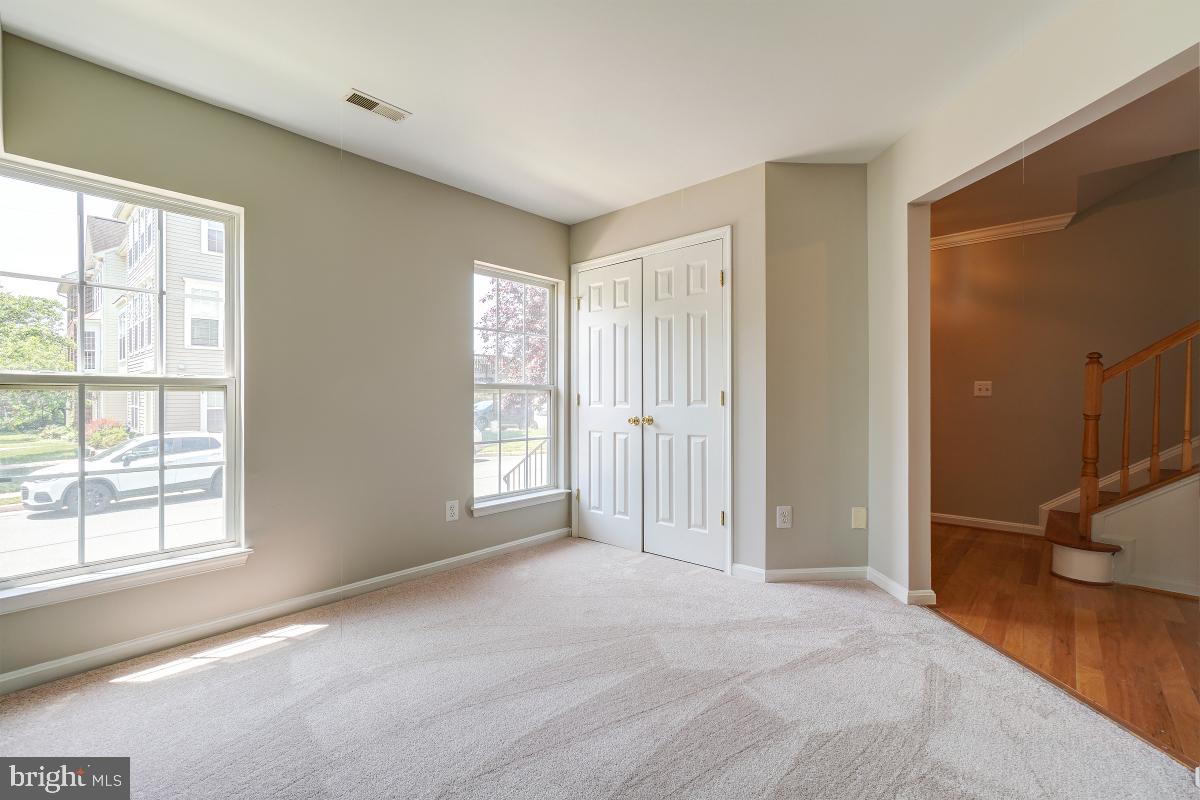 44196 Suscon Square Ashburn, VA 20147 - Photo 5 of 45 Convenient Den on Main Level
