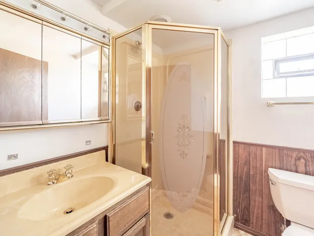 $384,900 | 6052 West 128th Street, Palos Heights, IL 60463