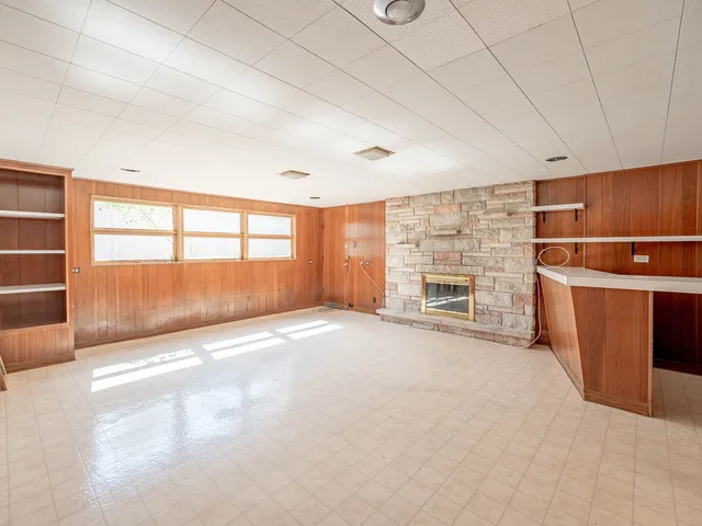 $384,900 | 6052 West 128th Street, Palos Heights, IL 60463