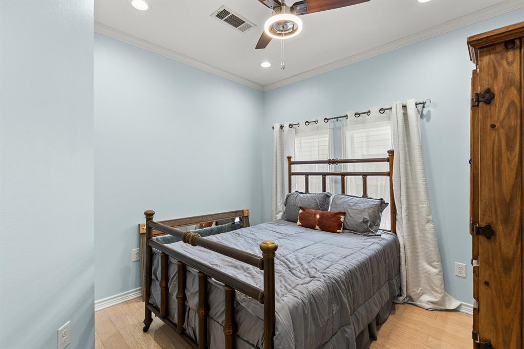 1815 South 12th Street Waco, TX 76706 - Photo 25 of 39