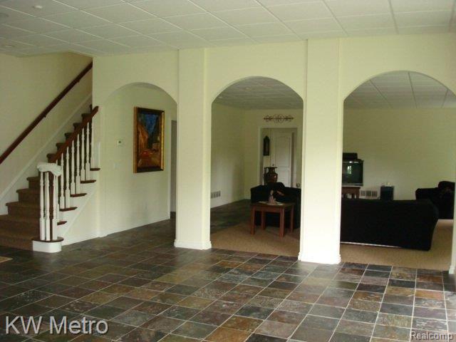 729 Palms Road Bloomfield Hills, MI 48304 - Photo 11 of 19 walk out lower level