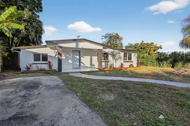 $720,000 | 621 Southeast 1st Street, Hialeah, FL 33010
