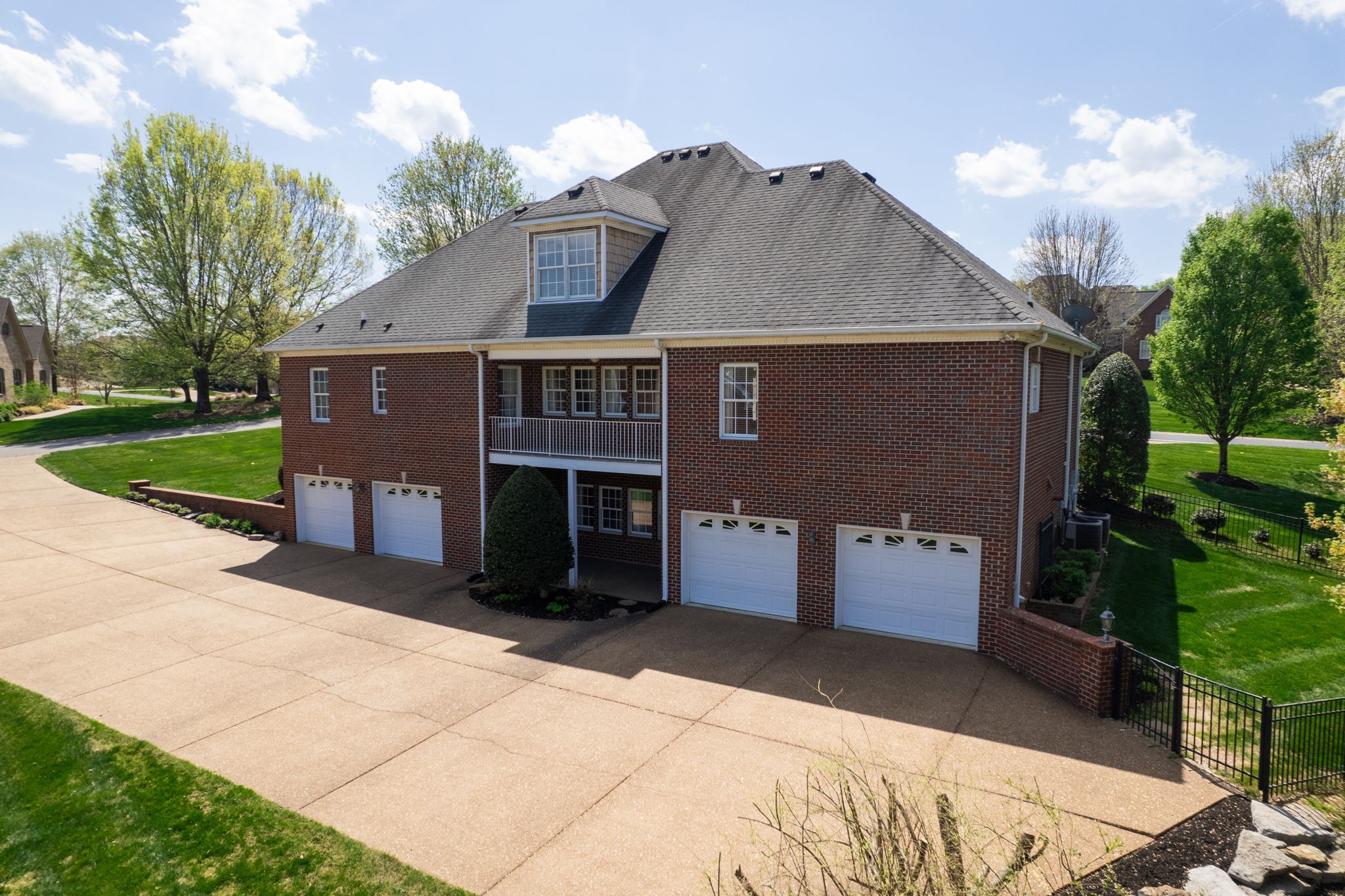 2108 Rodman Boulevard Gallatin, TN 37066 - Photo 2 of 86