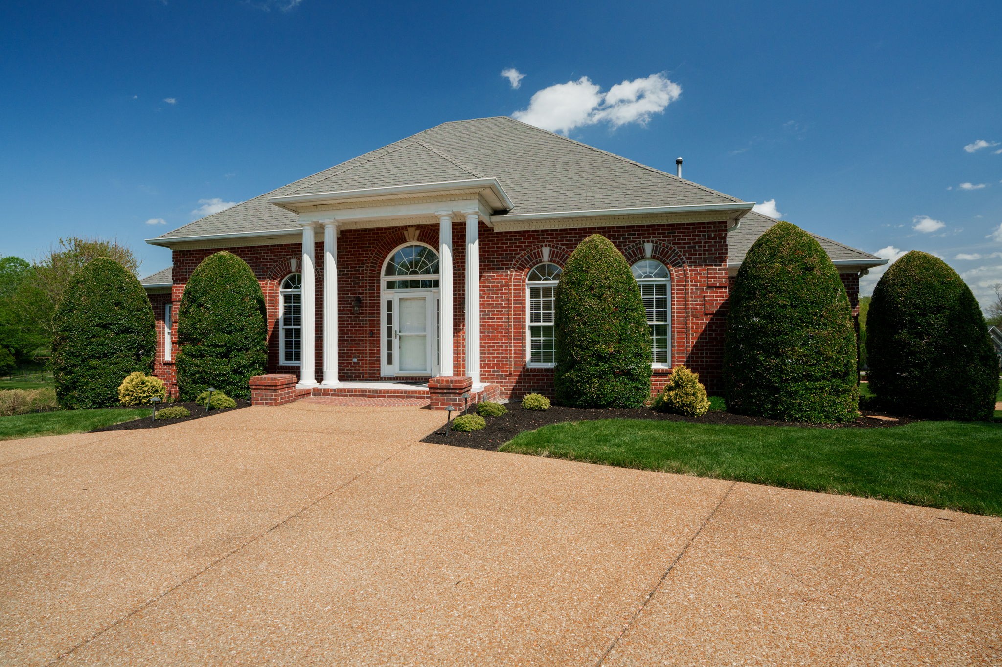 2108 Rodman Boulevard Gallatin, TN 37066 - Photo 7 of 86