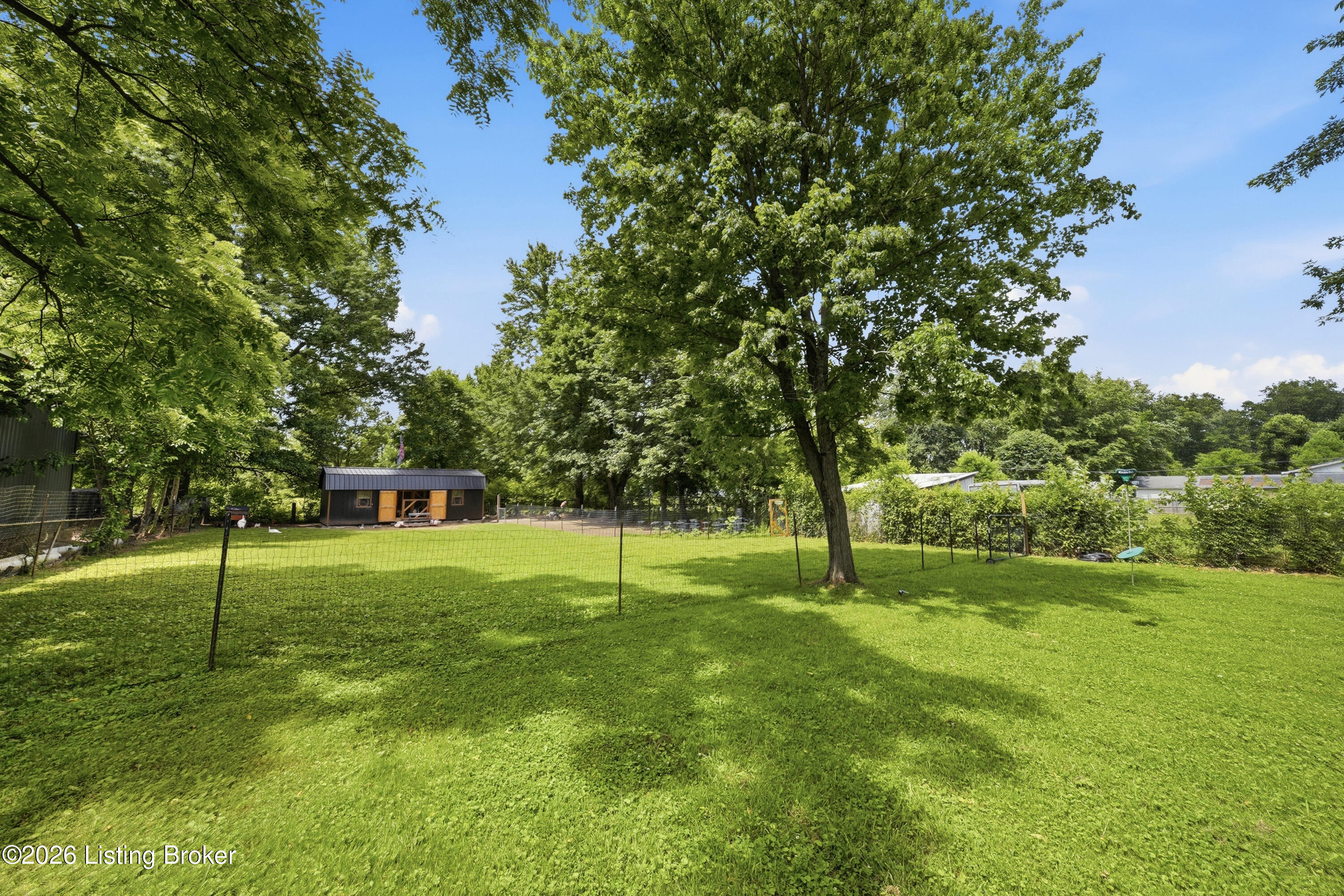 9712 Keys Ferry Road Fairdale, KY 40118 - Photo 38 of 48 38_9712keysferry_louisvillerealestatemed