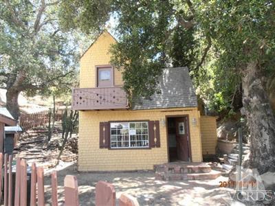 6181 Lyon Place Simi Valley, CA 93063 - Photo 1 of 12 Primary Photo