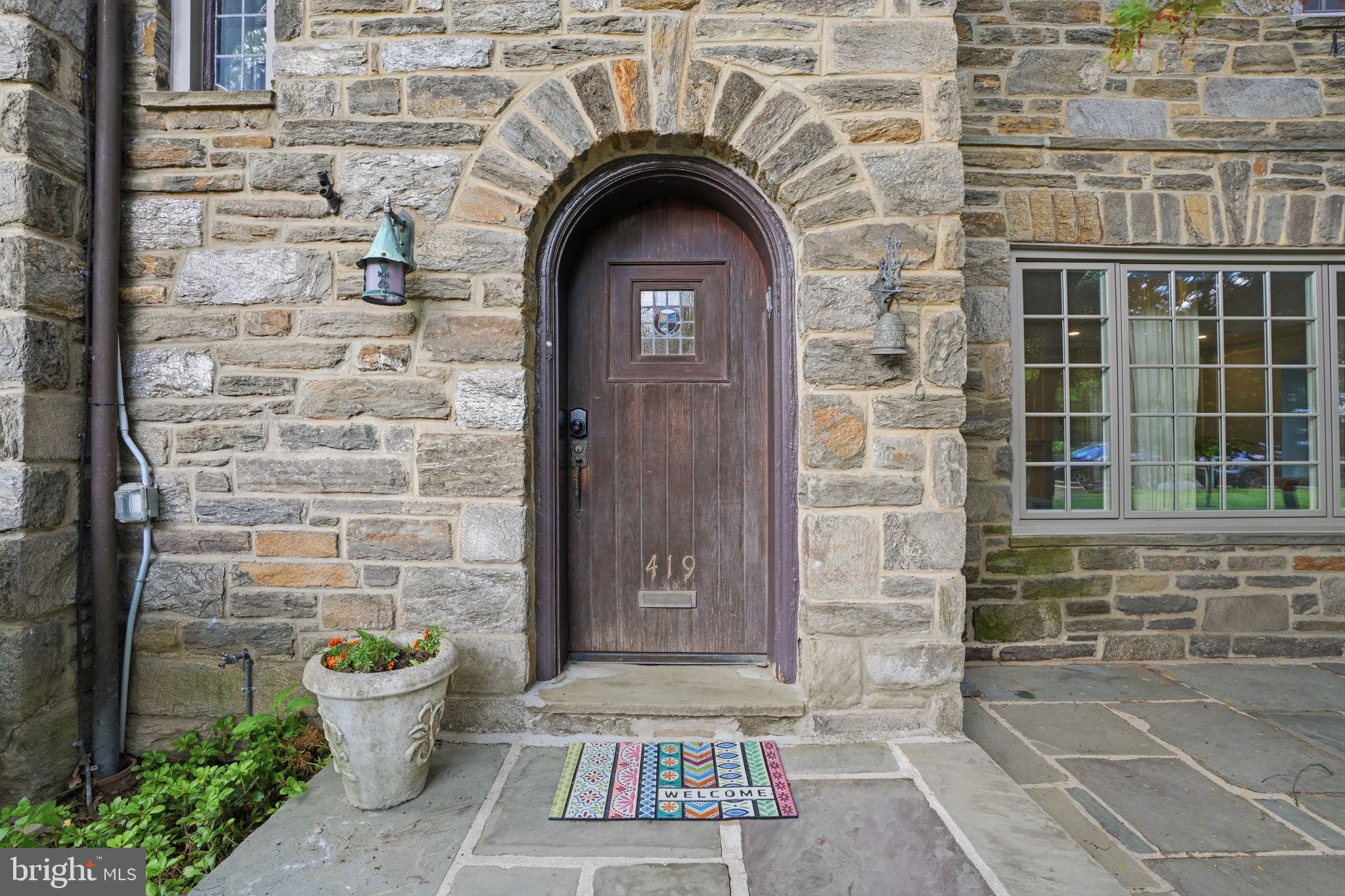 419 Chapel Road Elkins Park, PA 19027 - Photo 4 of 56 Gallery Image 4