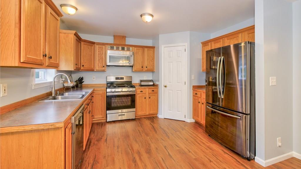 133 Decorum Road Surry, ME 04684 - Photo 4 of 22 Large open kitchen w/pantry