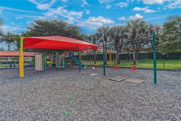 a view of outdoor space