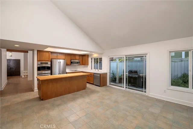 $2,199,000 | 20 Southern Wood, Irvine, CA 92603