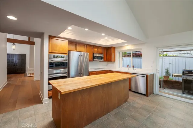 $2,199,000 | 20 Southern Wood, Irvine, CA 92603