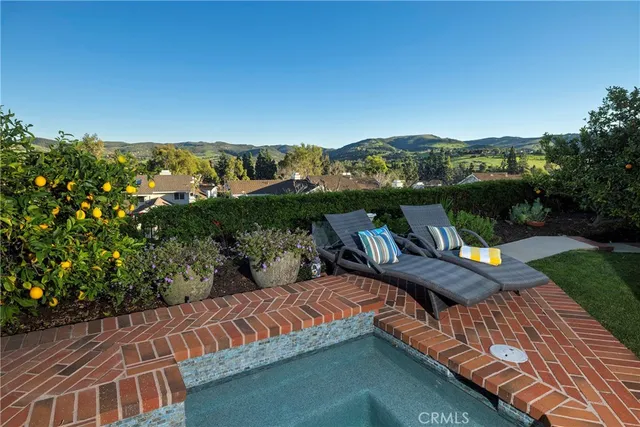 $2,199,000 | 20 Southern Wood, Irvine, CA 92603