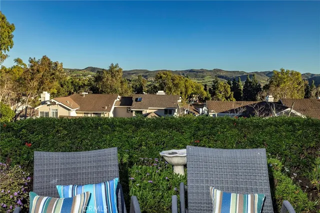 $2,199,000 | 20 Southern Wood, Irvine, CA 92603