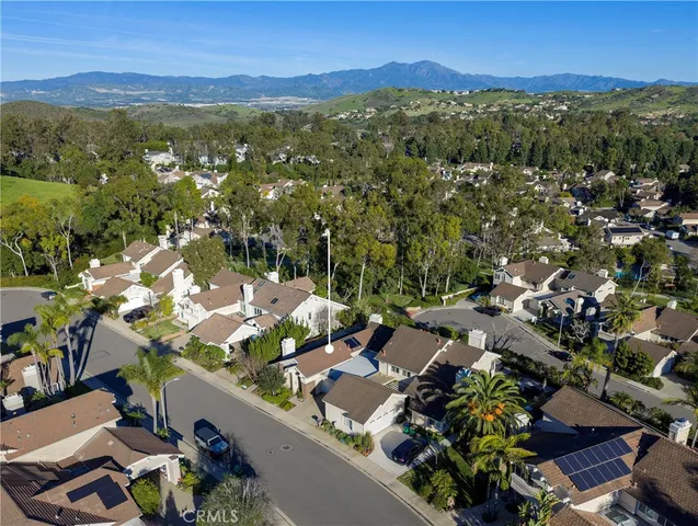 $2,199,000 | 20 Southern Wood, Irvine, CA 92603