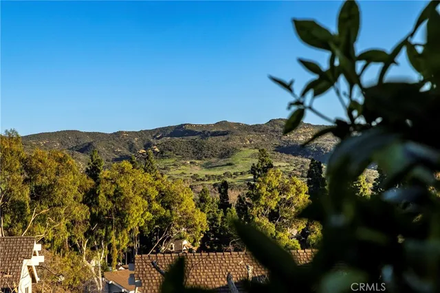 $2,199,000 | 20 Southern Wood, Irvine, CA 92603