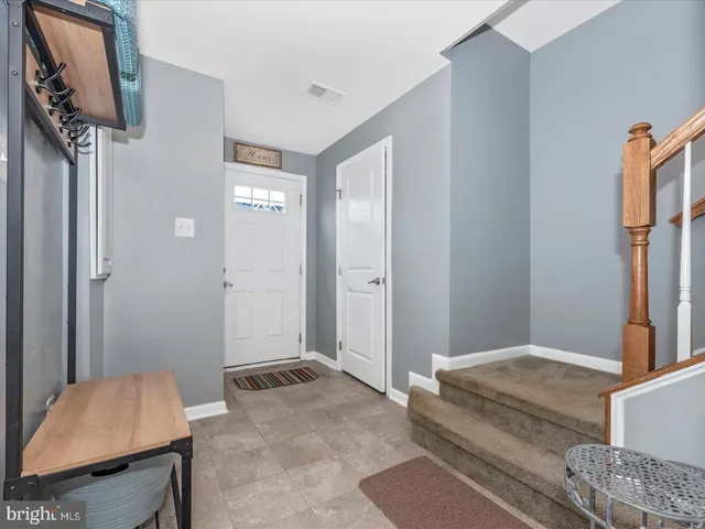 $1,825 | 76 Norwood Drive, Falling Waters, WV 25419