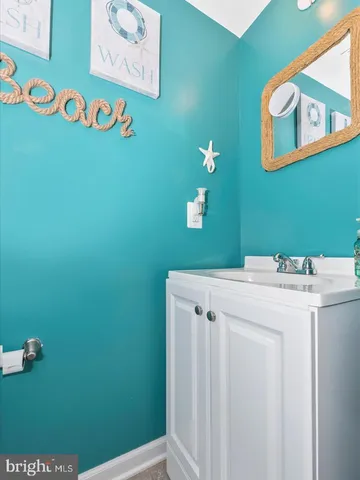 $1,825 | 76 Norwood Drive, Falling Waters, WV 25419