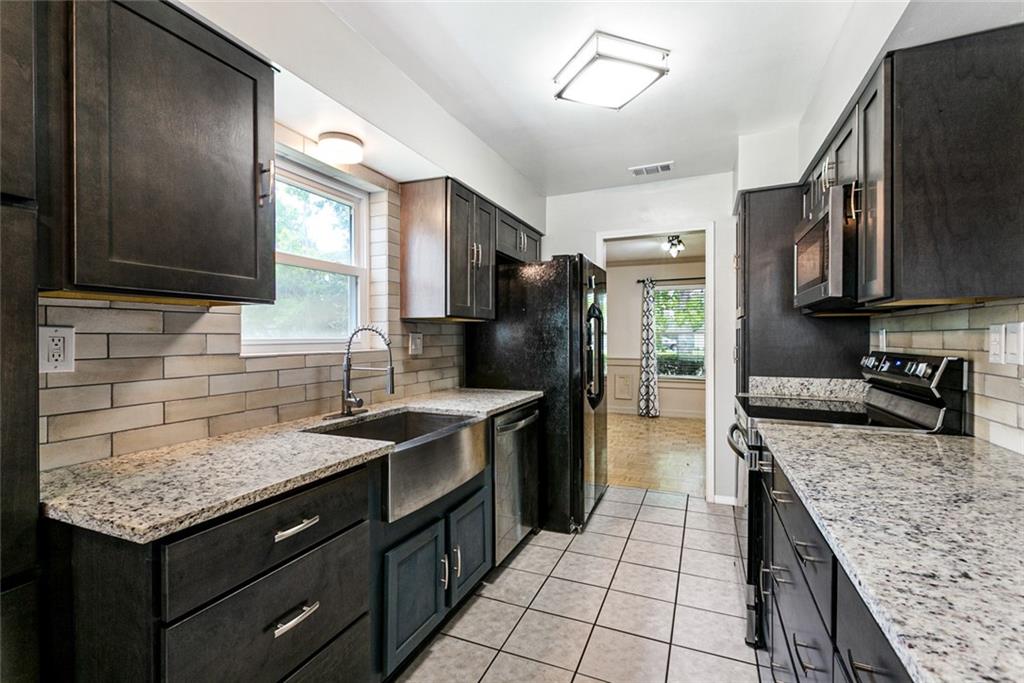 1050 Rue Toulouse Slidell, LA 70458 - Photo 5 of 19 Gallery Image 5