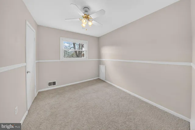 $3,500 | 2890 Balmoral Drive, Rockville, MD 20850