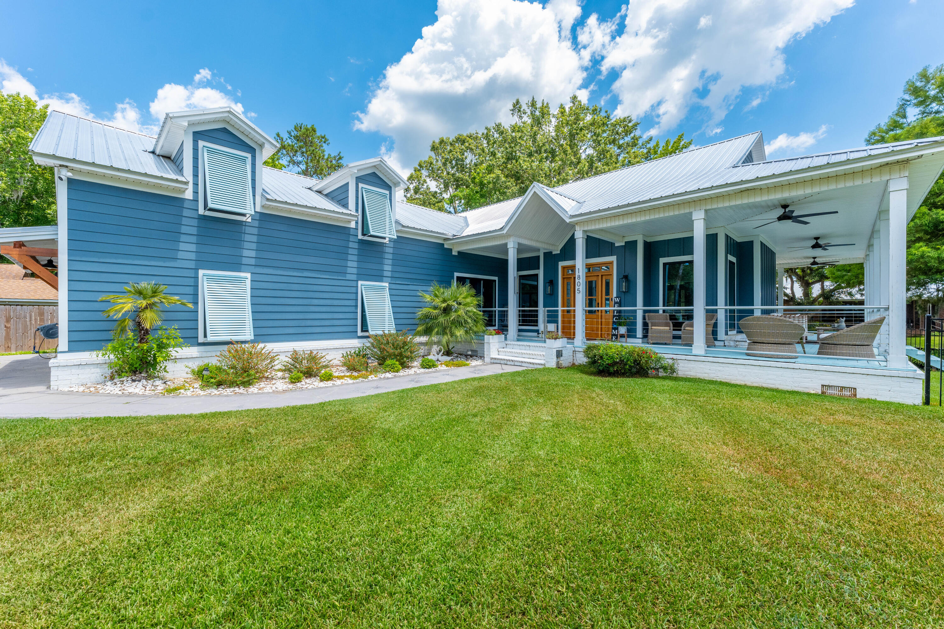 1805 Redhead Road Moncks Corner, SC 29461 - Photo 10 of 56 P1036756