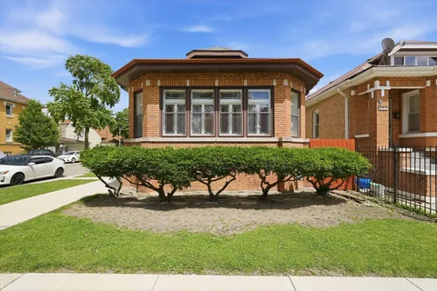 $360,000 | 5401 South Richmond Street, Chicago, IL 60632