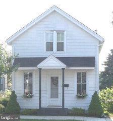 142 South Spruce Street Lititz, PA 17543 - Photo 1 of 8