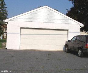 142 South Spruce Street Lititz, PA 17543 - Photo 8 of 8