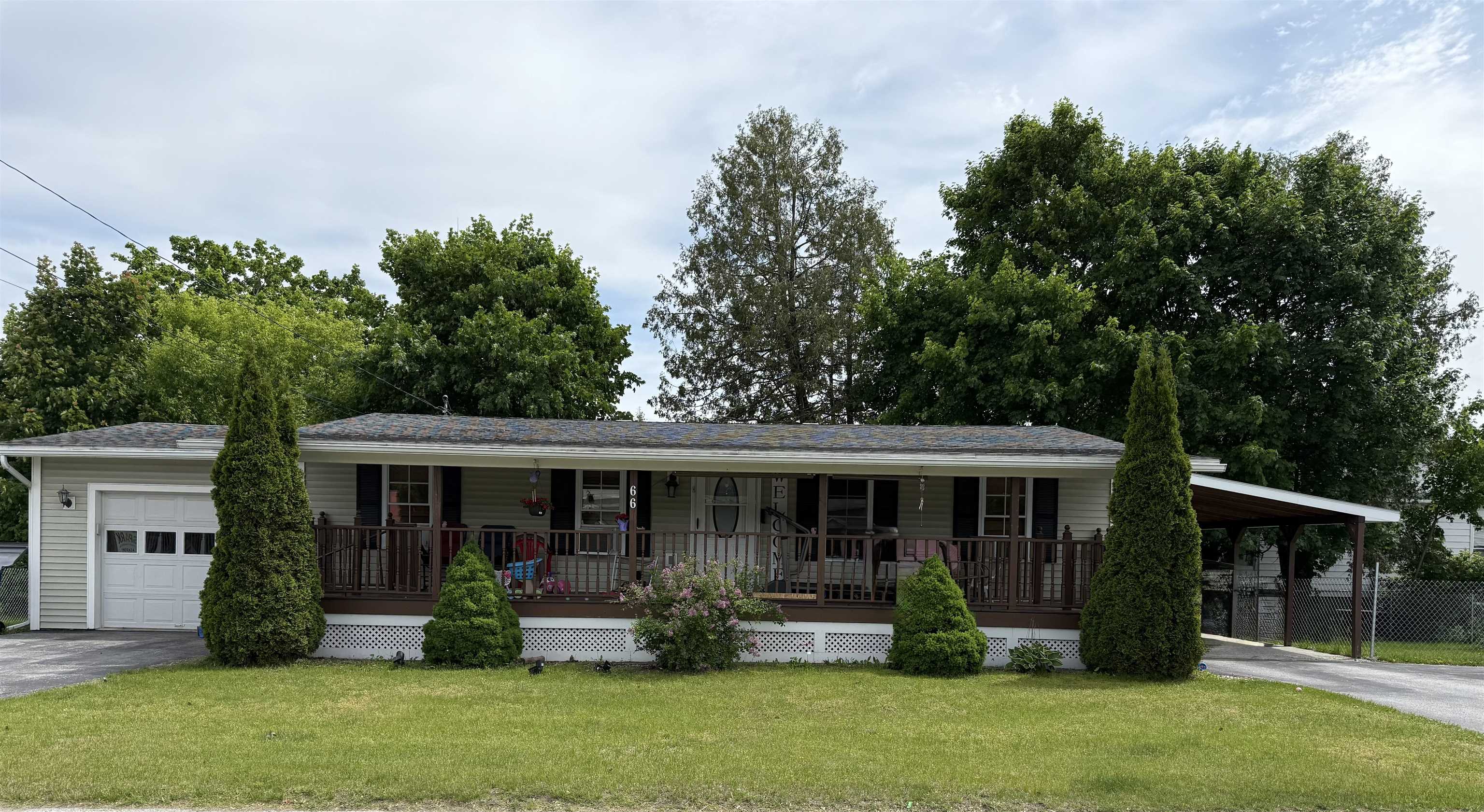66 1st Street Swanton, VT 05488 - Photo 3 of 19