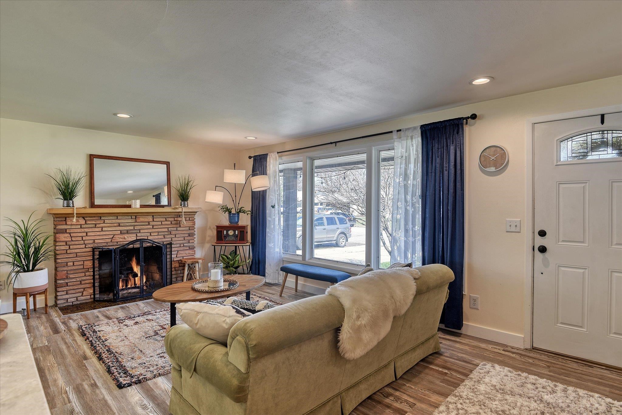 516 South Union Road Spokane Valley, WA 99206 - Photo 2 of 29