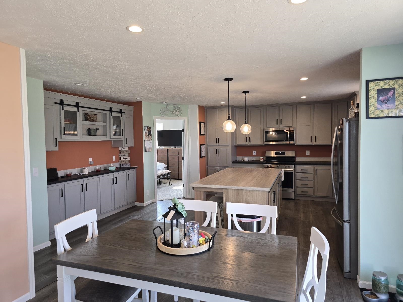 4975 East Bennington Road Durand, MI 48429 - Photo 14 of 30 50177404-d6aed3f4-0a10-4f5f-9b62-1915040675bc.JPG