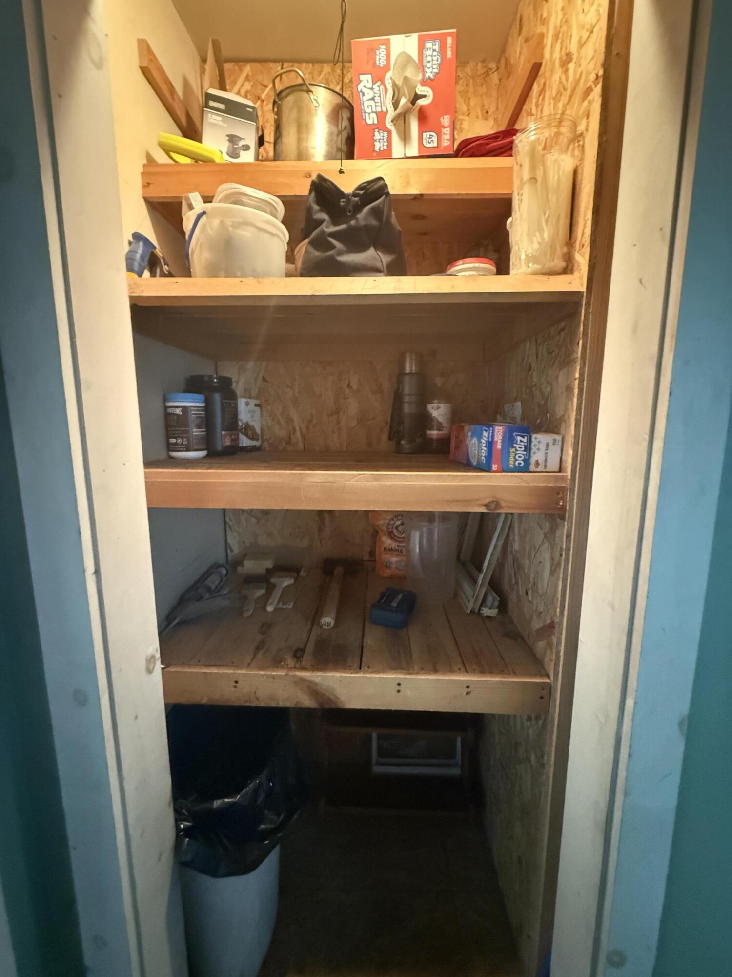 304 Katahdin Avenue Millinocket, ME 04462 - Photo 19 of 35 Pantry