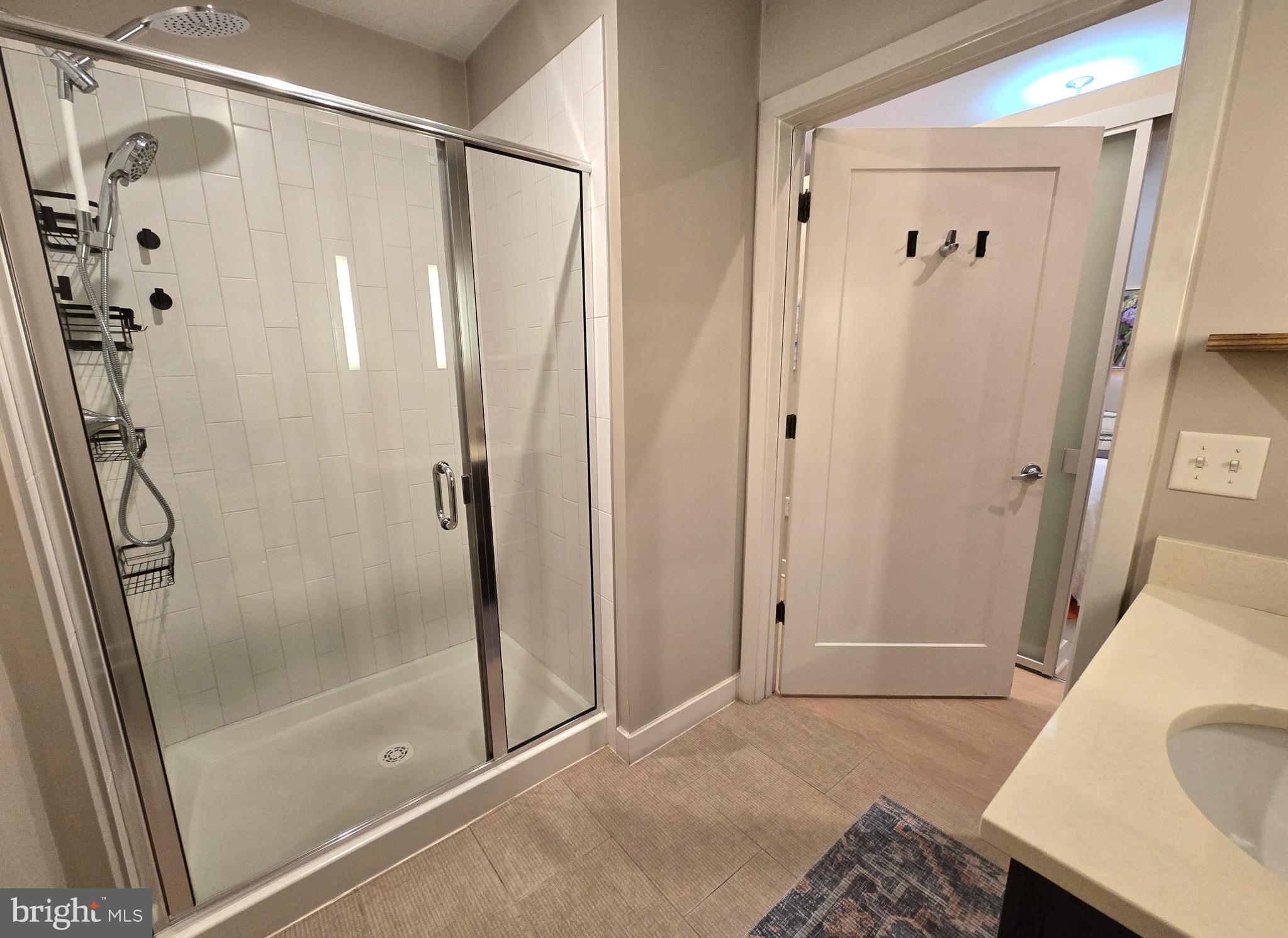 1320 Fenwick Lane, Unit 6 Silver Spring, MD 20910 - Photo 19 of 43 Full Bath