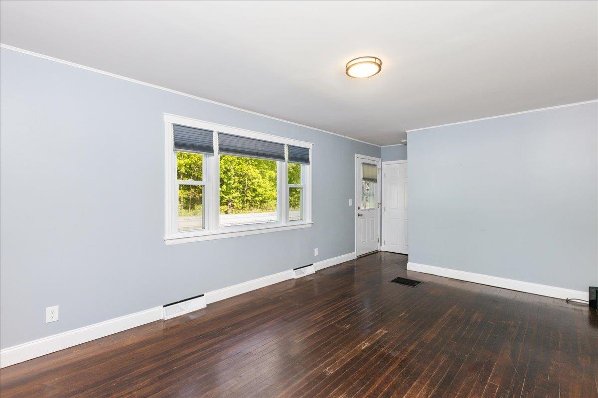 736 Columbus Avenue Rochester, NH 03867 - Photo 28 of 40