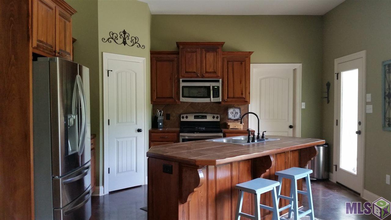 14555 Courtney Road Walker, LA 70785 - Photo 3 of 22 Gallery Image 3