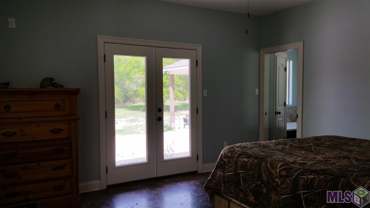 14555 Courtney Road Walker, LA 70785 - Photo 8 of 22 Gallery Image 8