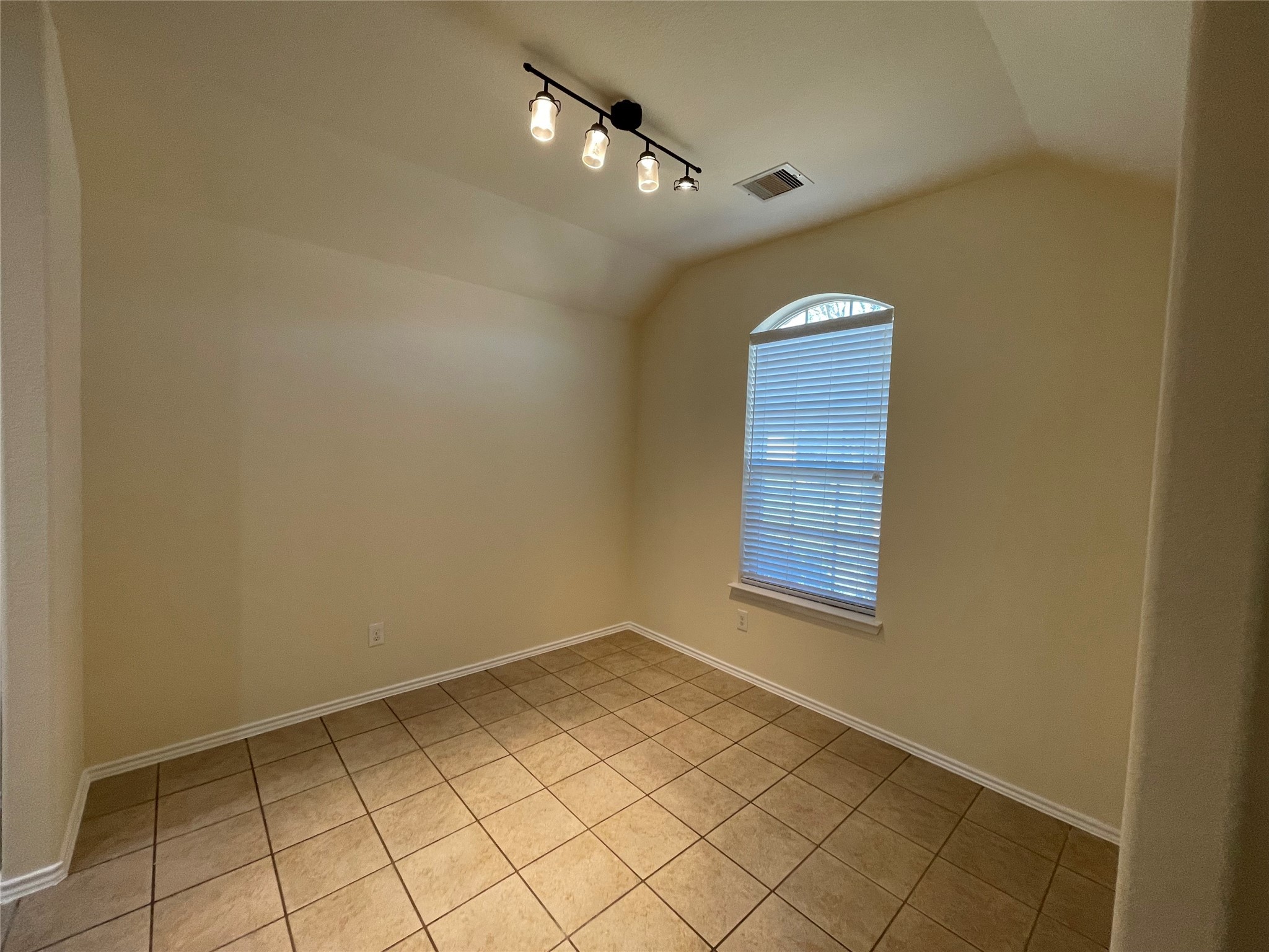 12010 Ramla Place Trail Houston, TX 77089 - Photo 3 of 24 a view of an empty room and window