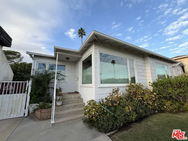 $1,900,000 | Undisclosed Address, Los Angeles, CA 90066
