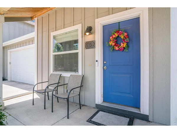 a view of a interior in a house