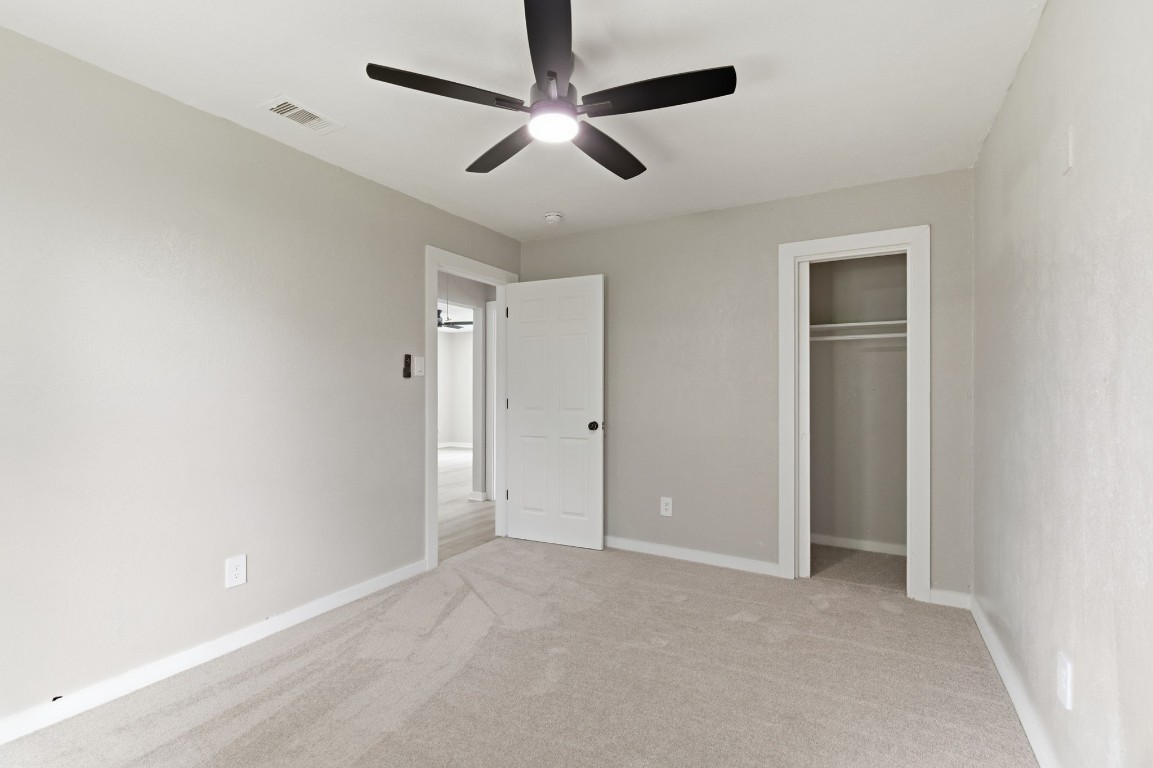 2208 Merle Street Pasadena, TX 77502 - Photo 12 of 26 a view of an empty room