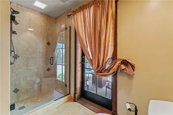 $975,000 | 1511 Corporation Street, Beaver, PA 15009