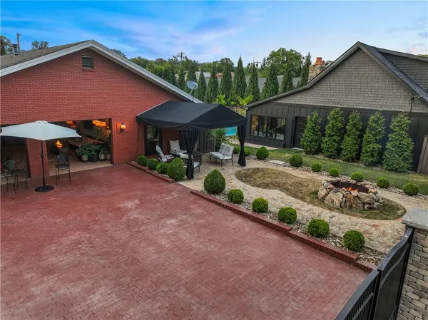 $975,000 | 1511 Corporation Street, Beaver, PA 15009