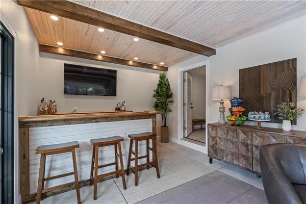 $975,000 | 1511 Corporation Street, Beaver, PA 15009