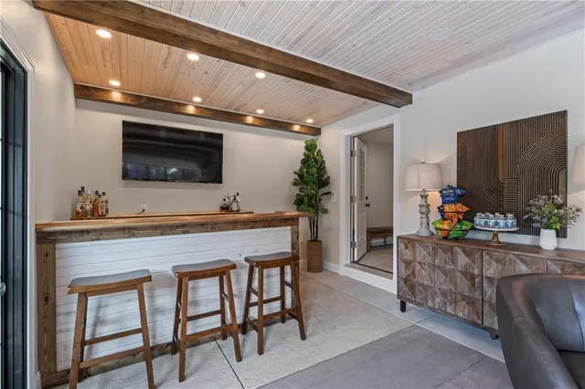 $1,100,000 | 1511 Corporation Street, Beaver, PA 15009